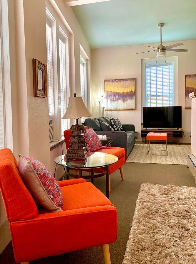 Bisbee Brownstone Suites Экстерьер фото